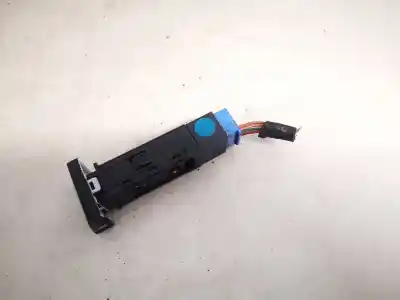 Second-hand car spare part switch for kia carnival 2.9 crdi cat oem iam references 621w05010  