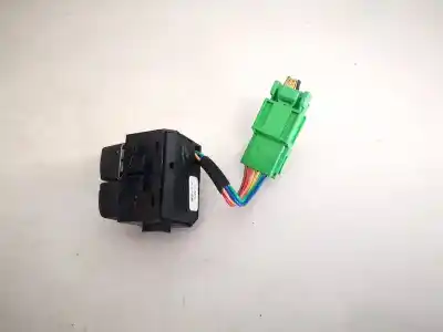 Second-hand car spare part switch for volvo v50 (545) 2.0 d oem iam references 8691530  