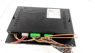 Peça sobressalente para automóvel em segunda mão sistema de áudio / rádio cd por volvo xc90 2.4 d momentum geartronic (7 sitze) referências oem iam 30657515