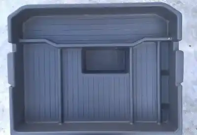 Peça sobressalente para automóvel em segunda mão alfombra por kia carens 2.0 crdi referências oem iam 0k2kb688m0