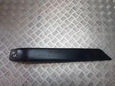 Pièce détachée automobile d'occasion enjoliveur arrière pour peugeot 406 (8b) 1.9 td références oem iam 9616454777