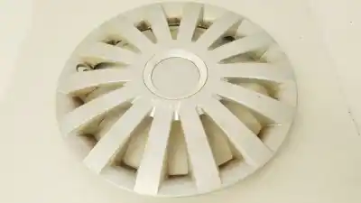 Pezzo di ricambio per auto di seconda mano coprimozzi per ford focus turnier (cb4) 1.6 16v cat riferimenti oem iam 