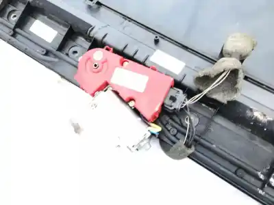 Автозапчасти б/у электродвигатель крыши за audi a4 avant (b5) 1.9 tdi ссылки oem iam 8d9959591