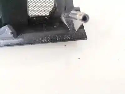 Pezzo di ricambio per auto di seconda mano plastica per toyota corolla (e11) 2.0 d-4d linea sol riferimenti oem iam 6749213040  67492-13040