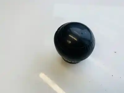 Second-hand car spare part gear lever knob for audi a4 avant (b5) 1.9 tdi oem iam references 
