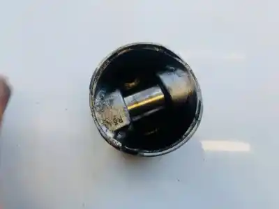 Second-hand car spare part piston for toyota corolla (e11) 2.0 d-4d linea sol oem iam references   