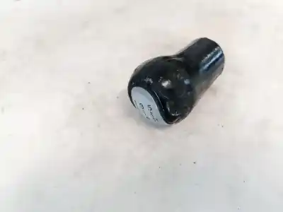 Pezzo di ricambio per auto di seconda mano pomello della leva del cambio per toyota corolla (e11) 2.0 d-4d linea sol riferimenti oem iam 