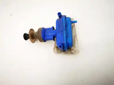 Pièce détachée automobile d'occasion moteur de verrouillage central coffre / hayon pour audi 80 avant 1.9 tdi références oem iam 893862153d