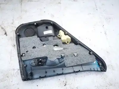 Автозапчастина б/у обликка задніх правіх дверей для toyota auris, i e15 2006.10 - 2012.10 2.0l 93kw d-4d 2006.10 - 2012.10 посилання на oem iam   