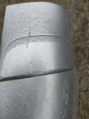 Peça sobressalente para automóvel em segunda mão molduras traseiras por opel zafira b 1.9 cdti referências oem iam 