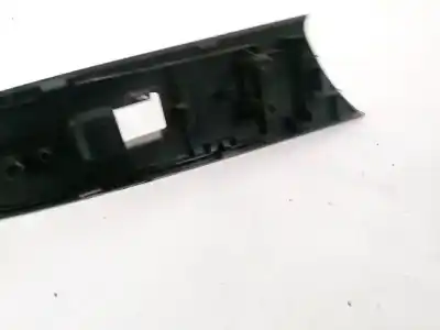 Pezzo di ricambio per auto di seconda mano plastica per mazda 3 lim. (bl) 1.6 16v cat riferimenti oem iam   