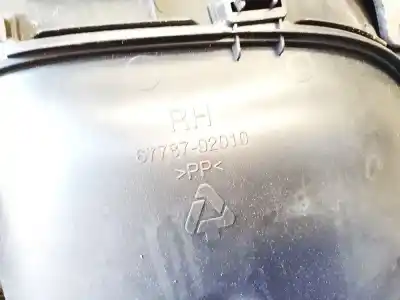 Автозапчастина б/у обликка задніх правіх дверей для toyota auris, i e15 2006.10 - 2012.10 2.0l 93kw d-4d 2006.10 - 2012.10 посилання на oem iam 6778702010  67787-02010