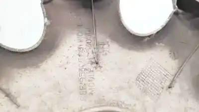 Pezzo di ricambio per auto di seconda mano coprimozzi per renault megane ii (bm0/1_, cm0/1_) 1.6 16v (bm0c. cm0c) riferimenti oem iam 530501  