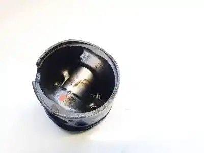 Second-hand car spare part piston for opel corsa d 1.3 16v cdti oem iam references 12r2114  