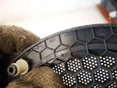 Pezzo di ricambio per auto di seconda mano plastica per seat leon (1p1) 1.6 riferimenti oem iam 1p0867149  