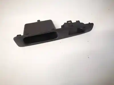 Peça sobressalente para automóvel em segunda mão plásticos por nissan qashqai 1.6 16v referências oem iam 