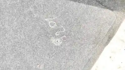 Pezzo di ricambio per auto di seconda mano tappeto per toyota corolla (e11) 2.0 d-4d linea sol riferimenti oem iam   