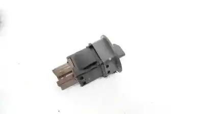 Second-hand car spare part switch for renault twingo (co6) 1.2 (c066/67/68) oem iam references 8200169589c  231701