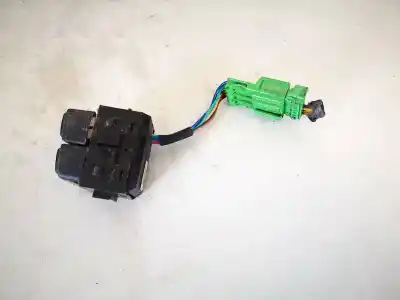 Second-hand car spare part switch for volvo v50 (545) 2.0 d oem iam references 8685380  