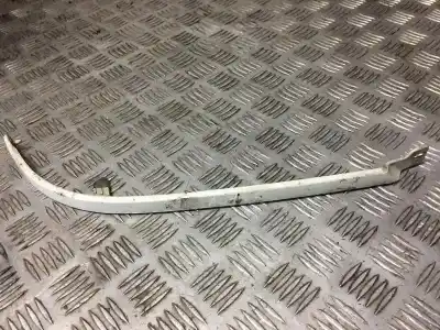 Pezzo di ricambio per auto di seconda mano modanatura anteriore per audi 80 avant 1.9 tdi riferimenti oem iam 8a0853208a