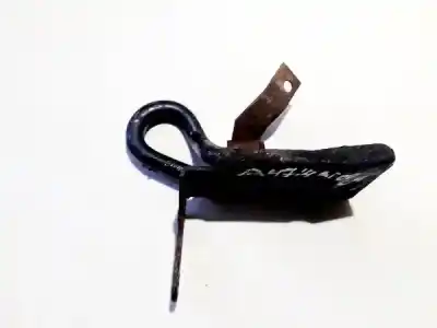 Pezzo di ricambio per auto di seconda mano Attacco Per Rimorchio per AUDI 100 AVANT (C4) 2.5 TDI Riferimenti OEM IAM 4A0803071  4A0 803 071