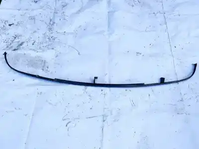 Peça sobressalente para automóvel em segunda mão molduras frontais por audi 80 (811/813) 1.8 referências oem iam 