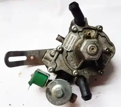 Pezzo di ricambio per auto di seconda mano pezzi vari per mazda 5 berl. (cr) 2.0 sportive riferimenti oem iam e867r014646  e867r-014646