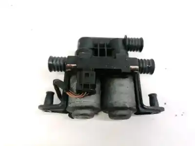 Peça sobressalente para automóvel em segunda mão válvula de controle do calefactor de agua por bmw 7-series, e65 / e66 / e67 /e68 2001.11 - 2008.06 730 d 160kw 2002.10 - 2008.06 referências oem iam 690829401
