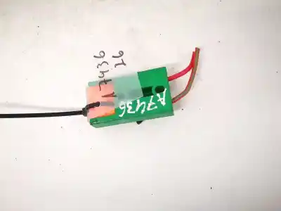 Автозапчасти б/у различные детали за audi a4 avant (8e) 2.0 tdi quattro (dpf) ссылки oem iam 8a0937530  