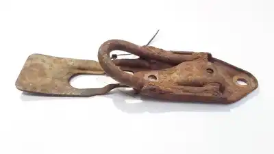 Pezzo di ricambio per auto di seconda mano attacco per rimorchio per toyota corolla (e12) 2.0 d-4d sol berlina riferimenti oem iam   