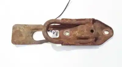 Peça sobressalente para automóvel em segunda mão Gancho De Reboque por TOYOTA COROLLA (E12) 2.0 D-4D Sol Berlina Referências OEM IAM   