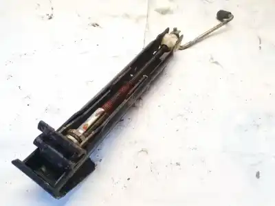 Pezzo di ricambio per auto di seconda mano cric di sollevamento per fiat stilo (192) 1.9 jtd / 1.9 jtd 115 active riferimenti oem iam   