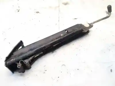 Pezzo di ricambio per auto di seconda mano cric di sollevamento per fiat stilo (192) 1.9 jtd / 1.9 jtd 115 active riferimenti oem iam   