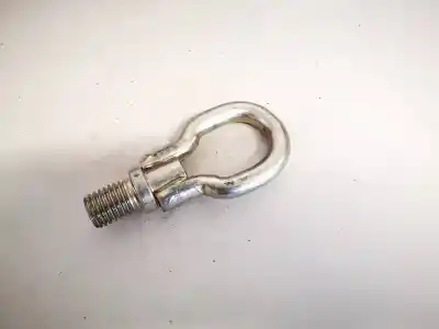 Pezzo di ricambio per auto di seconda mano Attacco Per Rimorchio per VOLKSWAGEN PASSAT B5 (3B2) 1.9 TDI Riferimenti OEM IAM   