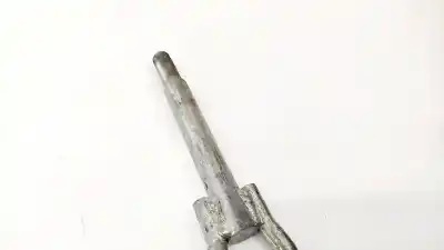 Pezzo di ricambio per auto di seconda mano attacco per rimorchio per chevrolet captiva 2.4 cat riferimenti oem iam   