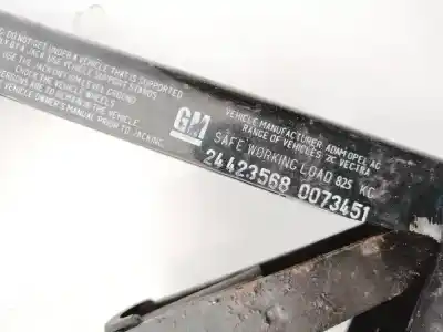 Peça sobressalente para automóvel em segunda mão macaco hidráulico por opel vectra c (z02) 2.2 dti 16v (f69) referências oem iam 24423568  0073451