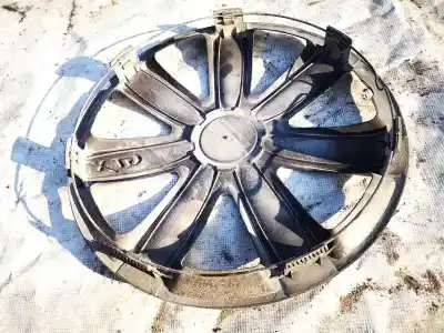 Pezzo di ricambio per auto di seconda mano coprimozzi per volvo v50 (545) 1.6 d riferimenti oem iam   