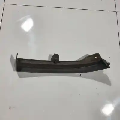 Pezzo di ricambio per auto di seconda mano modanatura anteriore per opel zafira a 2.0 dti riferimenti oem iam 90580651