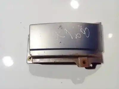 Pezzo di ricambio per auto di seconda mano modanatura posteriore per opel zafira a 2.0 dti riferimenti oem iam 90580804