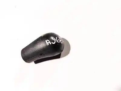 Peça sobressalente para automóvel em segunda mão botão da alavanca de velocidades por toyota corolla (e12) 2.0 d-4d linea luna berlina referências oem iam 