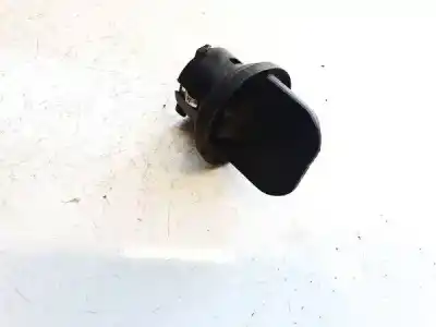 Pezzo di ricambio per auto di seconda mano Pezzi Vari per VOLVO V50 (545) 2.0 D Riferimenti OEM IAM PY21W  