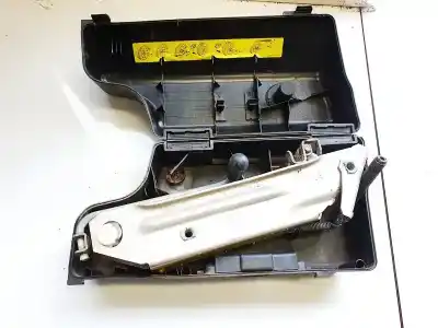 Second-hand car spare part jack for audi a6 c5 (4b2, 4b4) 2.5 tdi oem iam references 8d0011031a