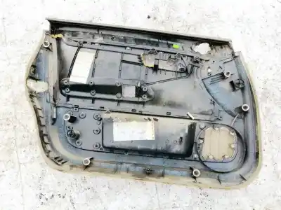 Автозапчасти б/у обивка передней правой двери за audi a4 avant (8e) 2.7 tdi (dpf) ссылки oem iam 8e1867106  