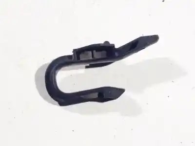 Peça sobressalente para automóvel em segunda mão plásticos por opel zafira a 2.0 dti referências oem iam 09202247