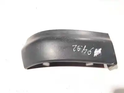 Peça sobressalente para automóvel em segunda mão molduras traseiras por opel zafira a 2.0 dti referências oem iam 090597596