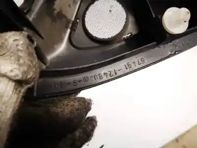 Pezzo di ricambio per auto di seconda mano plastica per toyota corolla (e11) 2.0 d-4d linea sol riferimenti oem iam 6749112480  67491-12480