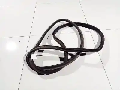 Автозапчастина б/у контур дверей гума для VOLKSWAGEN PASSAT B6 VARIANT (3C5) 2.0 FSI Посилання на OEM IAM   