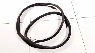 Second-hand car spare part rubber door seal for opel astra g caravan 1.7 16v dti cat (y 17 dt / lr6) oem iam references   
