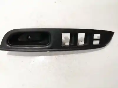 Peça sobressalente para automóvel em segunda mão plásticos por nissan note (e11e) 1.5 dci turbodiesel cat referências oem iam 809613ar0a