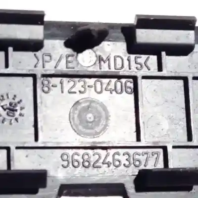 Автозапчастина б/у пластикler для citroen c5, ii 2008.02 - 2011.01 2.0 hdi 103kw 2009.04 - 2011.01 посилання на oem iam 81230406  8-123-0406, 9682463677